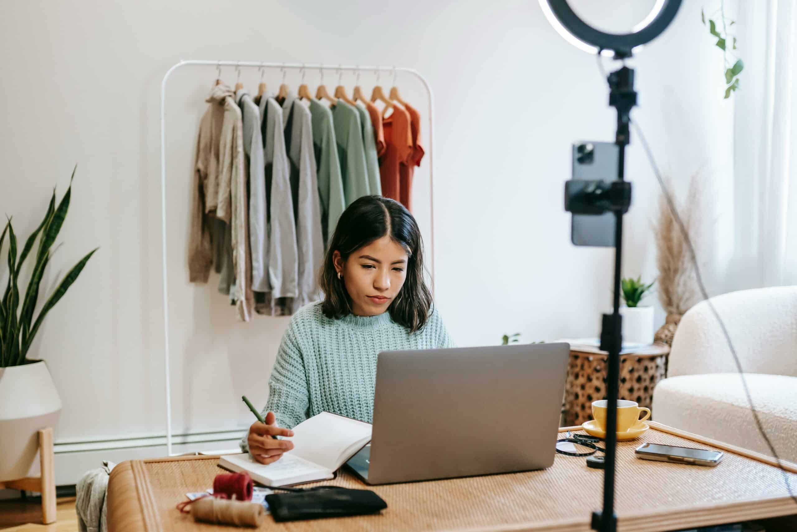 content creator in digital marketing